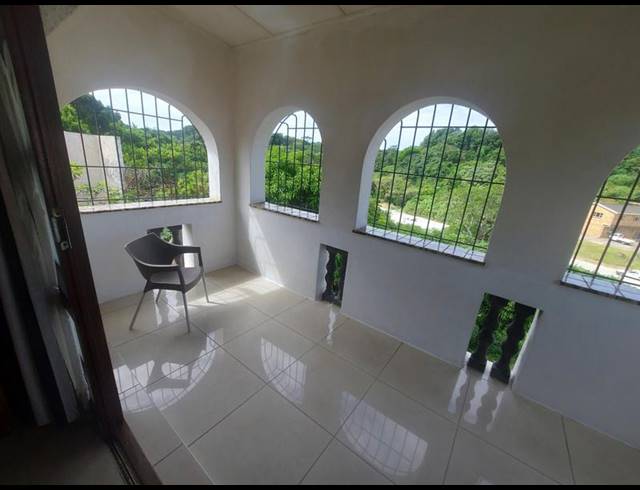 4 BEDROOM HOUSE FOR SALE IN MARBURG